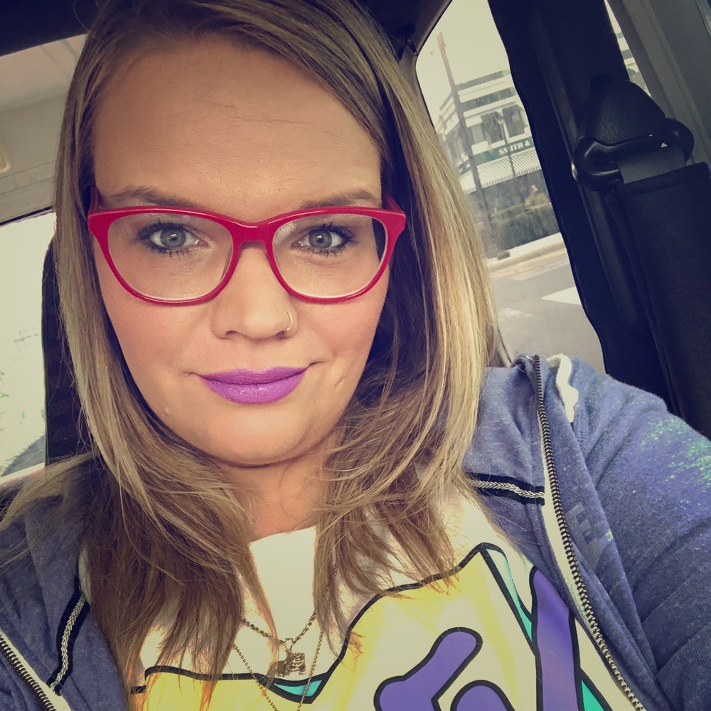 Meet your Posher, April